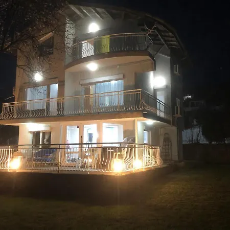 Villa Maximiliyan Albena