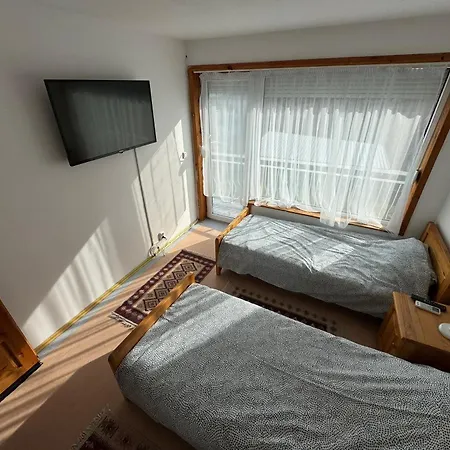 Maximiliyan Villa Albena