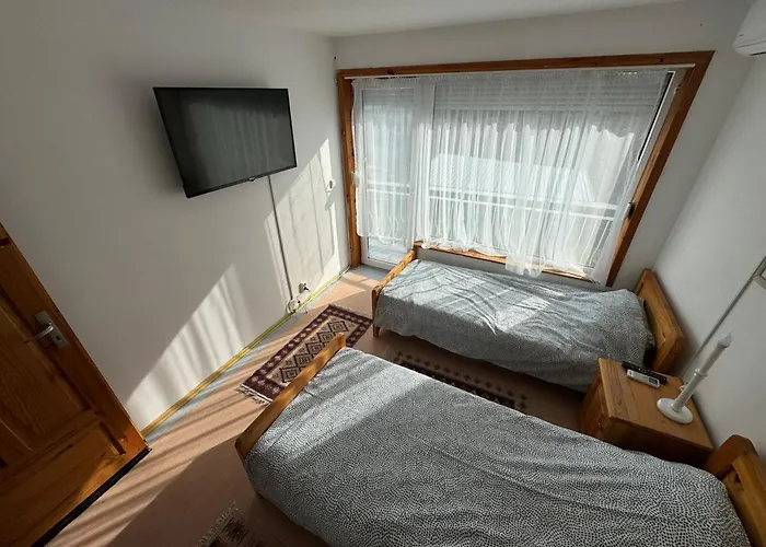 Maximiliyan Villa Albena